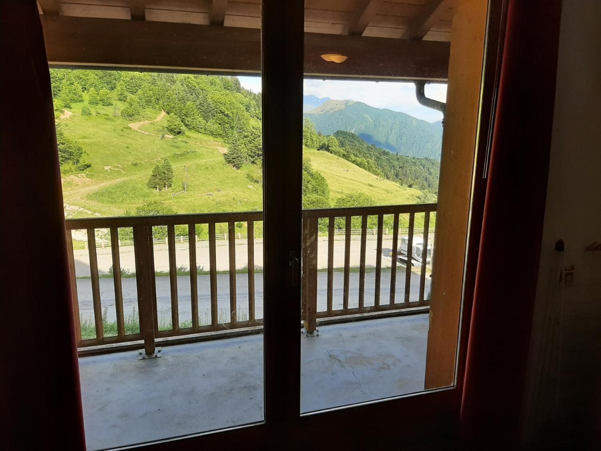 Guzet-Pyrenees-Pied Des Pistes Apartment Ustou Exterior photo